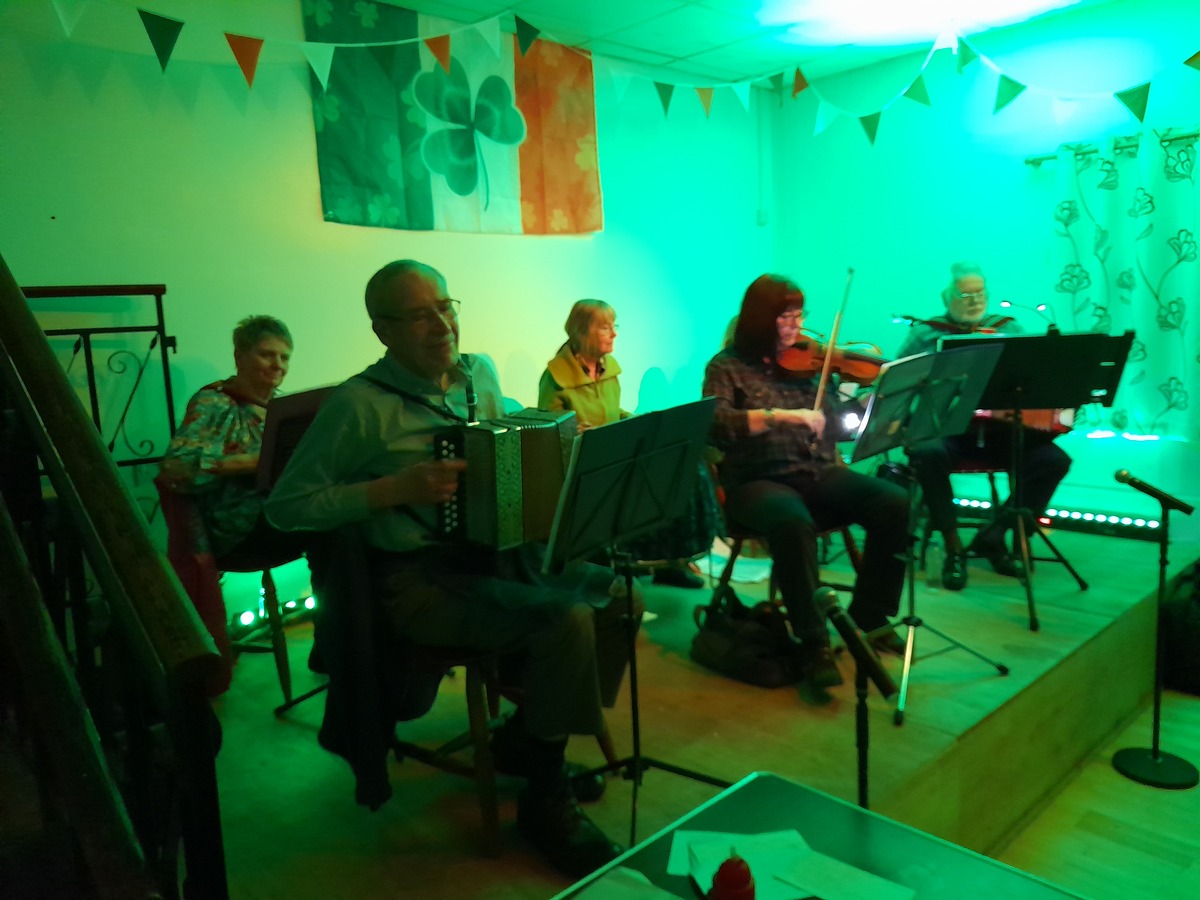 The Yardarm Ceilidh Band